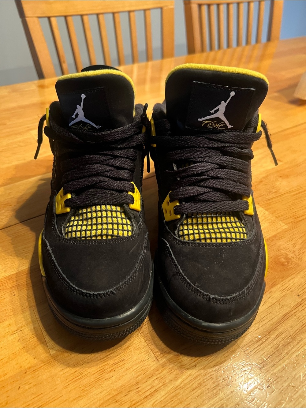 Jordan Kids Black and Yellow Retro-Style Sneakers